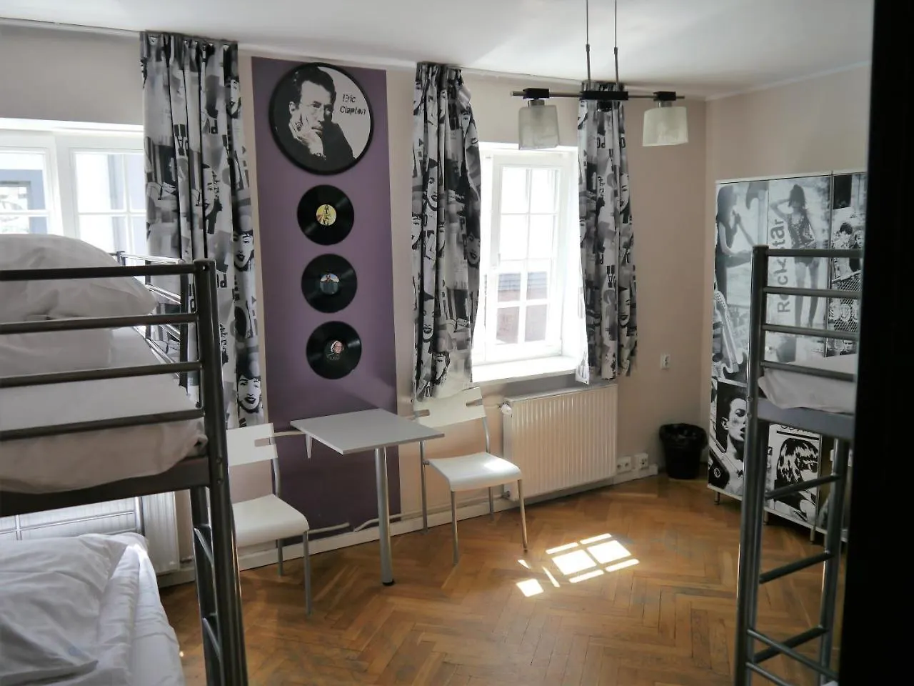 La Guitarra Hostel Γκντανσκ 0*,